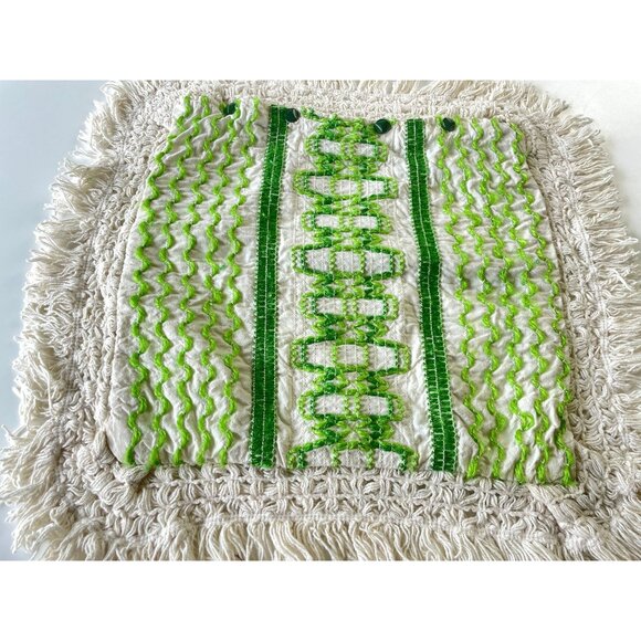 Vintage 70s cushion pillow cover, embroidered decorative square slip, 13" - Picture 6 of 10